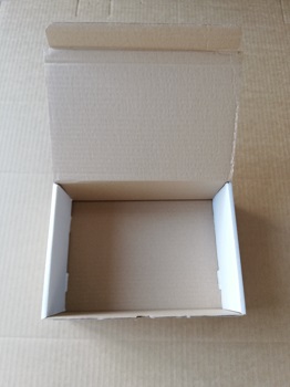 caja troquelada blanca